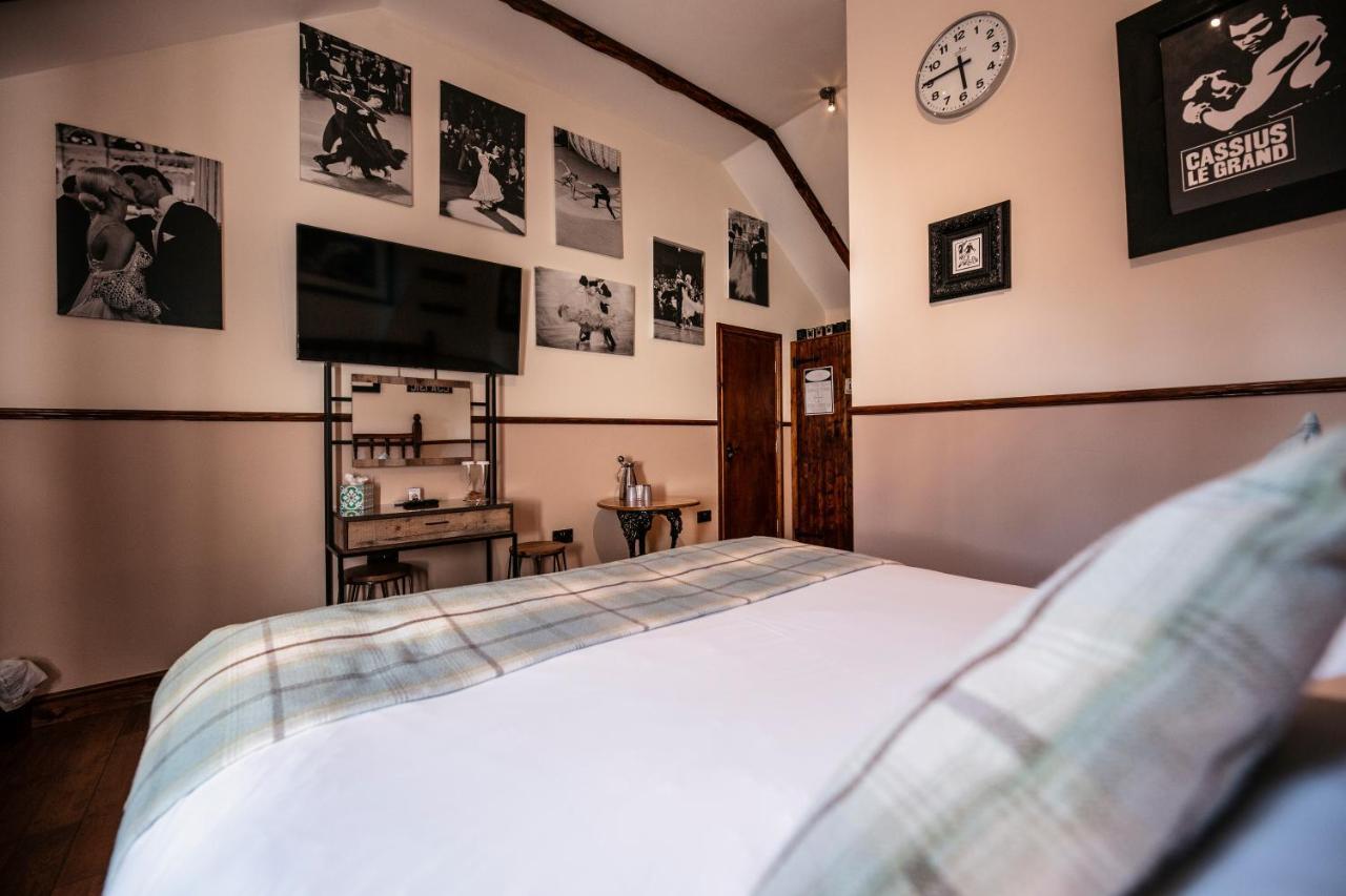South Causey Inn Stanley  Ngoại thất bức ảnh