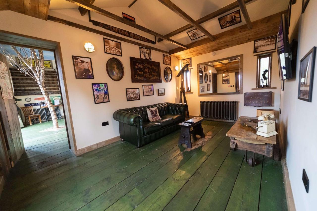 South Causey Inn Stanley  Ngoại thất bức ảnh