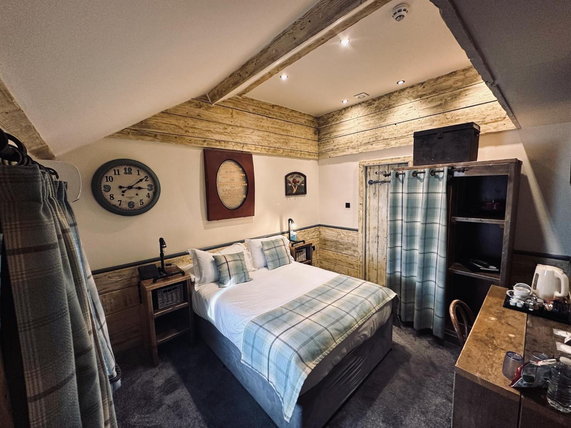 South Causey Inn Stanley  Ngoại thất bức ảnh